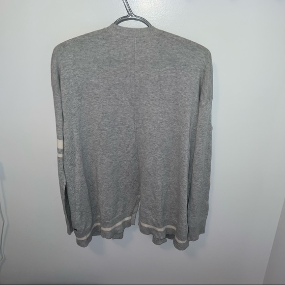 SOLD — Volcom Open Book Cardigan - M - Picture 2 of 7